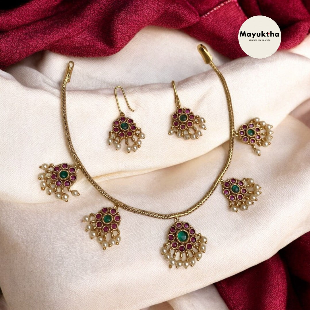 Kemp Stone 5 Pendent Necklace