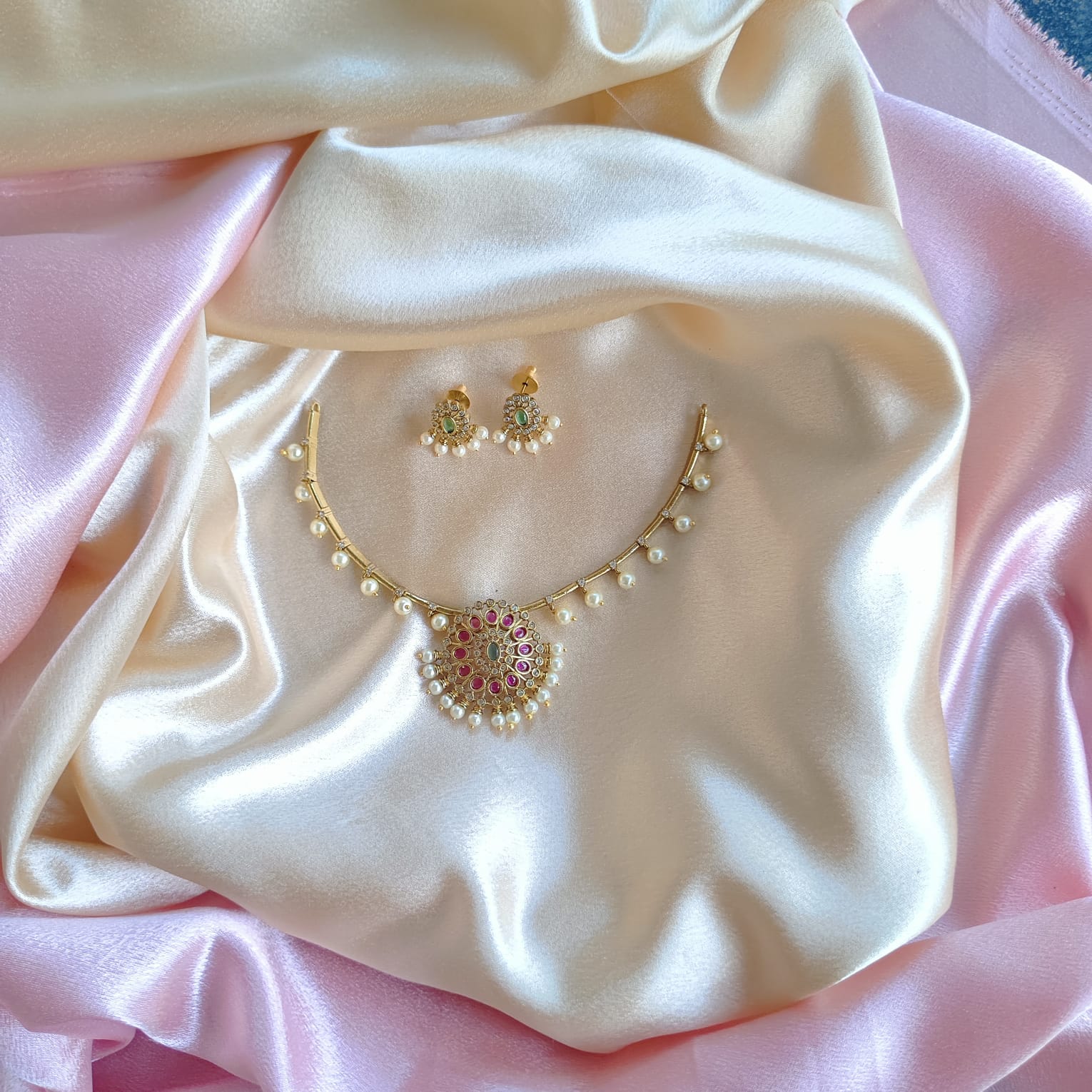 Premium Hasli Necklace